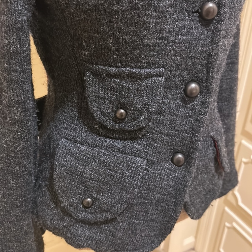 FREE PEOPLE Sweater/Jacket with Yoke and Belt Detail Gray and Red Size M - Picture 4 of 14